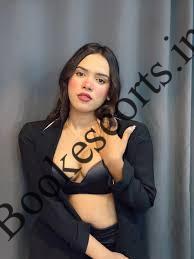 *Russian Escorts near Pullman Hotel ⧹⧸ 9958560360 Aerocity Escort Service Delhi